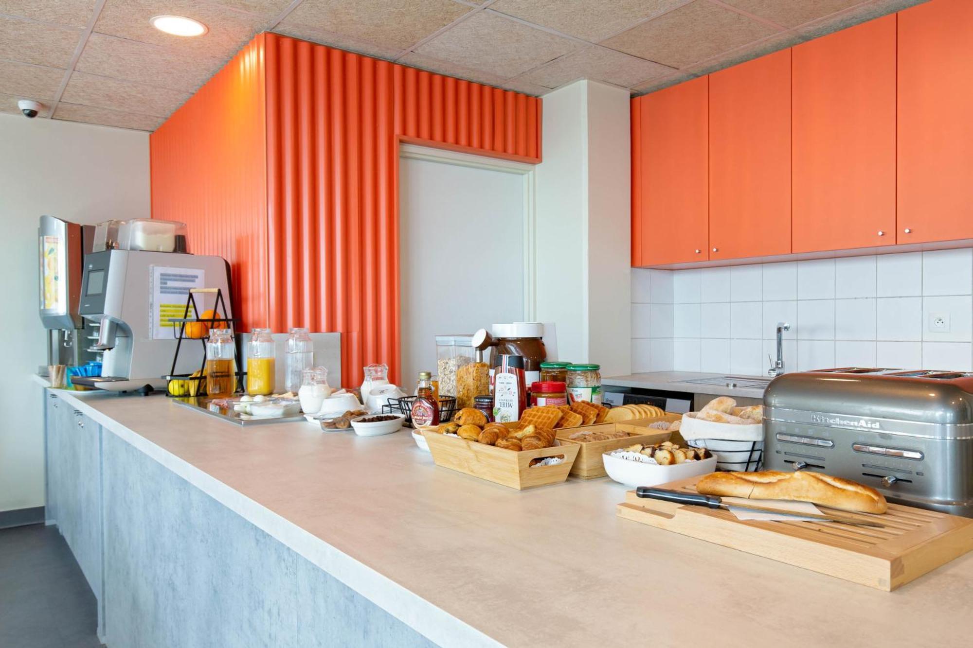 Ibis Budget Marseille L'Estaque Exterior foto